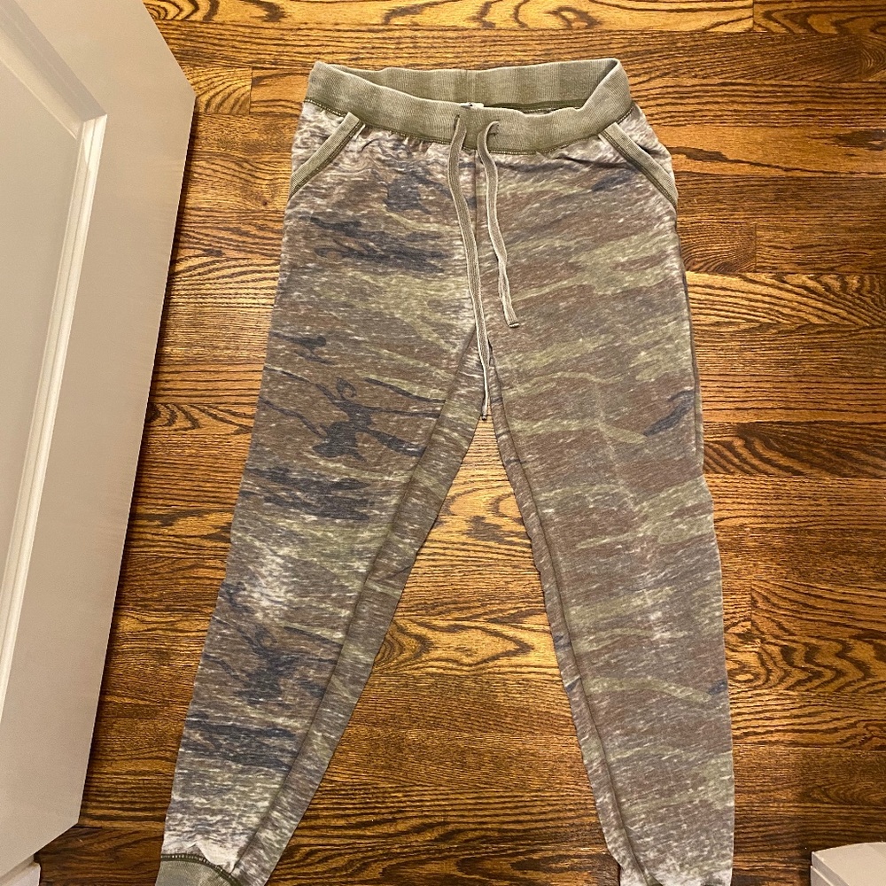 Z Supply lounge pants